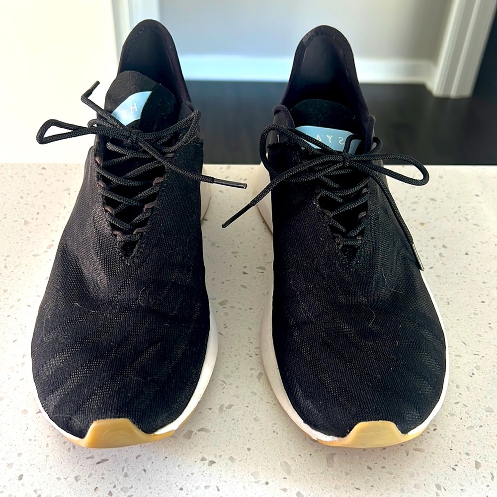 Athleta Saysh One sneaker, black, size 8.5, worn once